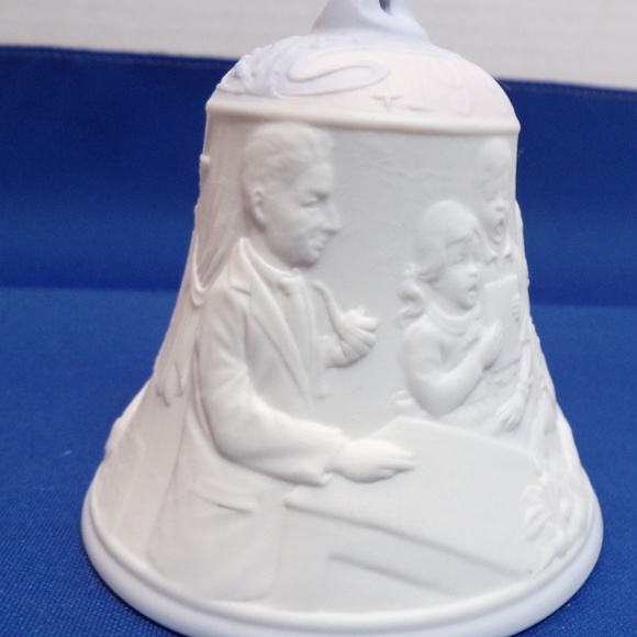 Lladro Christmas Bell 1998 Retired in Box C1598 - Picture 8 of 8